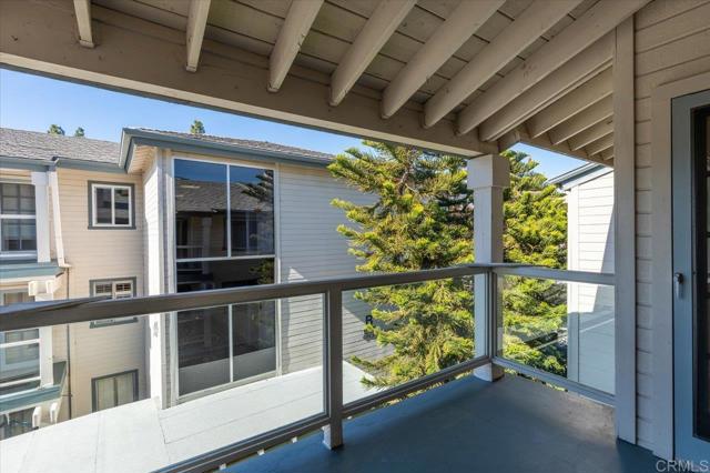 1560 Circa Del Lago # D301