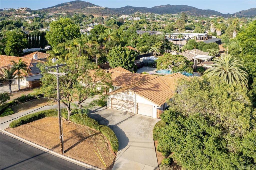 1319 Independence Way