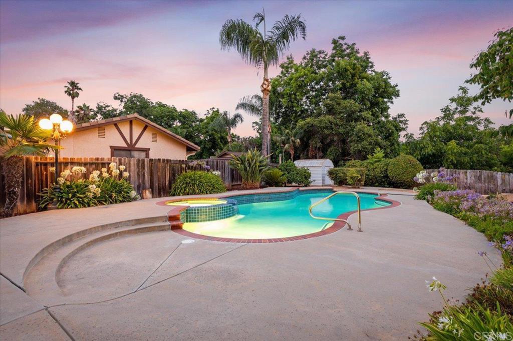 1319 Independence Way