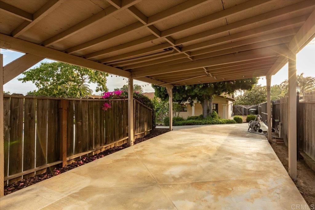 1319 Independence Way