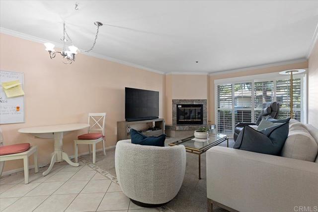 1682 Circa Del Lago # A110