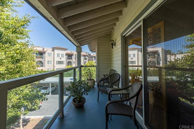 1560 Circa Del Lago # D303