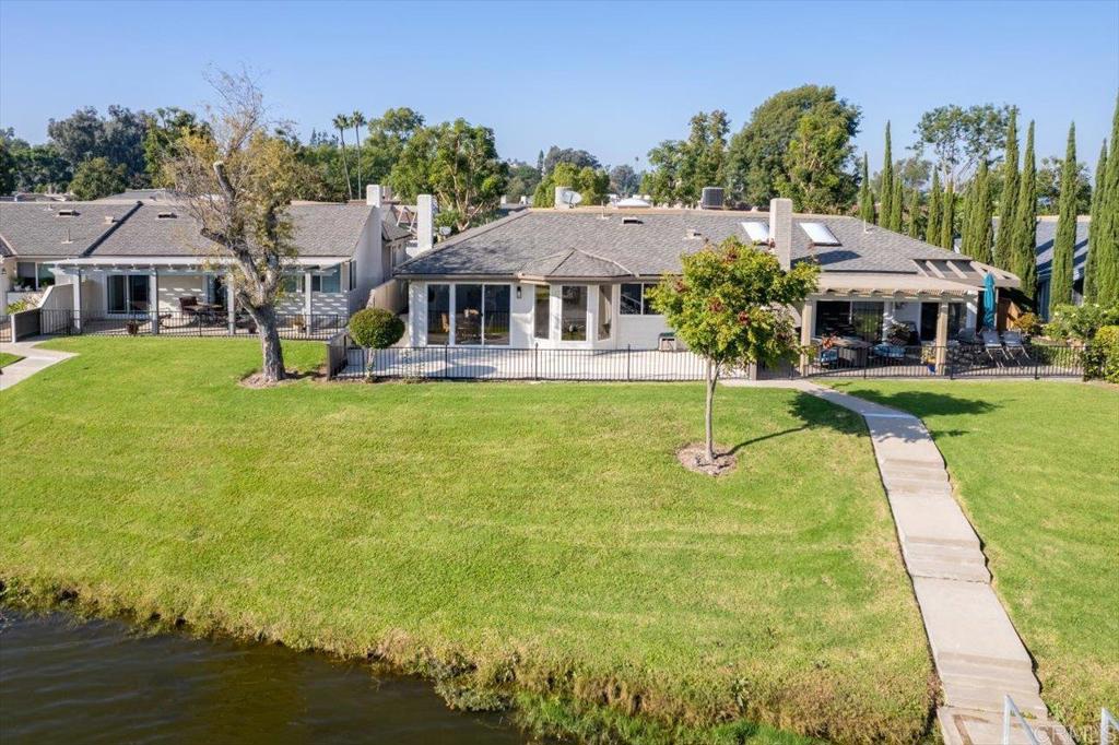 1539 Via Brisa Del Lago