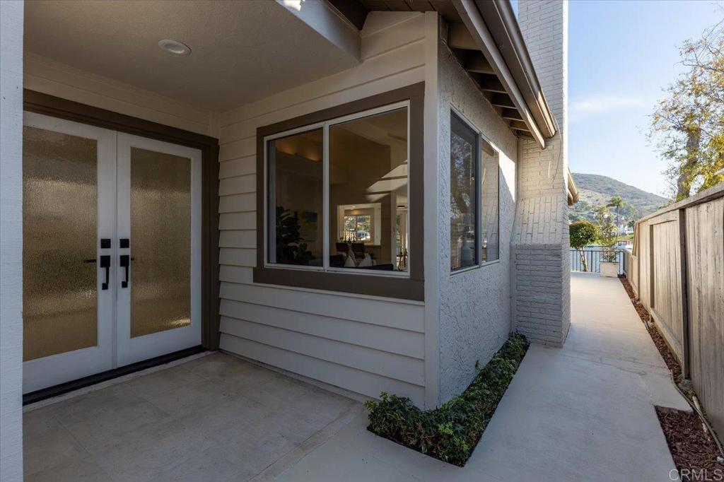 1539 Via Brisa Del Lago