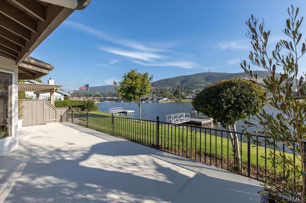 1539 Via Brisa Del Lago