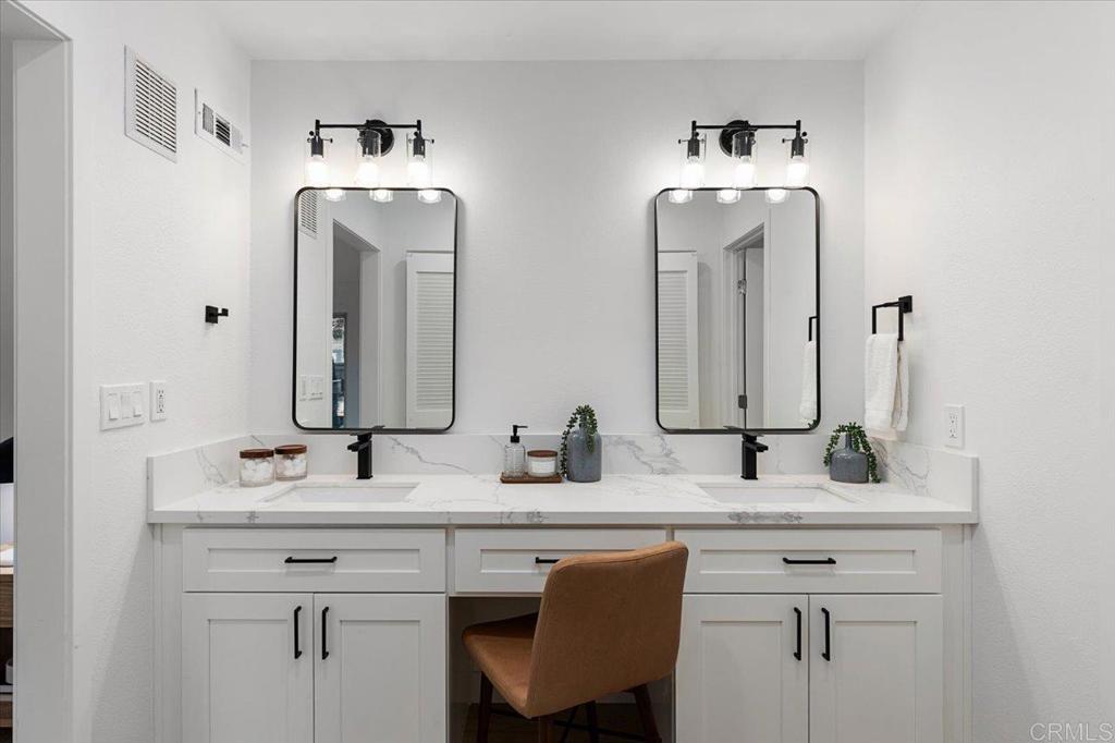 1539 Via Brisa Del Lago