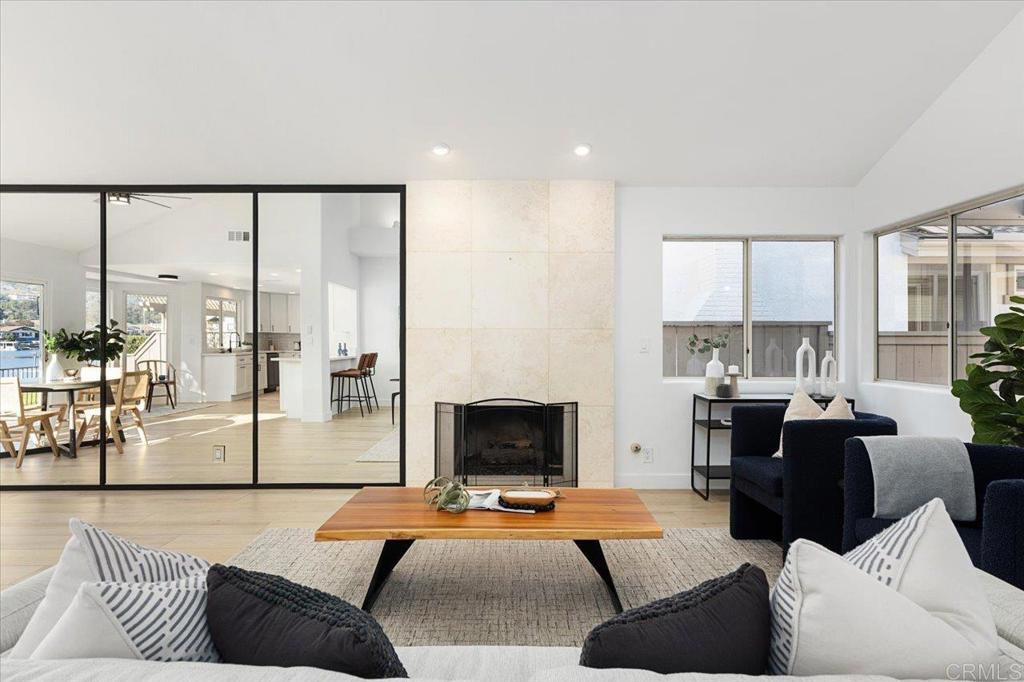 1539 Via Brisa Del Lago