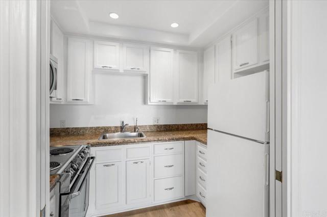 1508 Circa Del Lago # B206