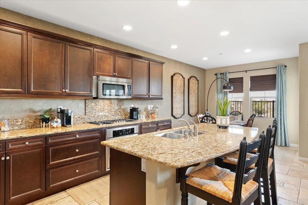 8408 Christopher Ridge