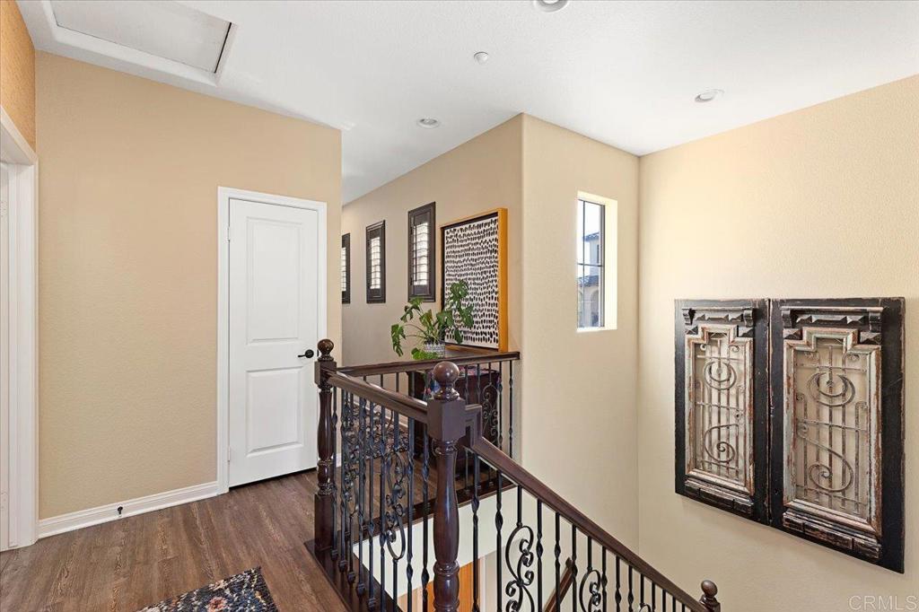 8408 Christopher Ridge