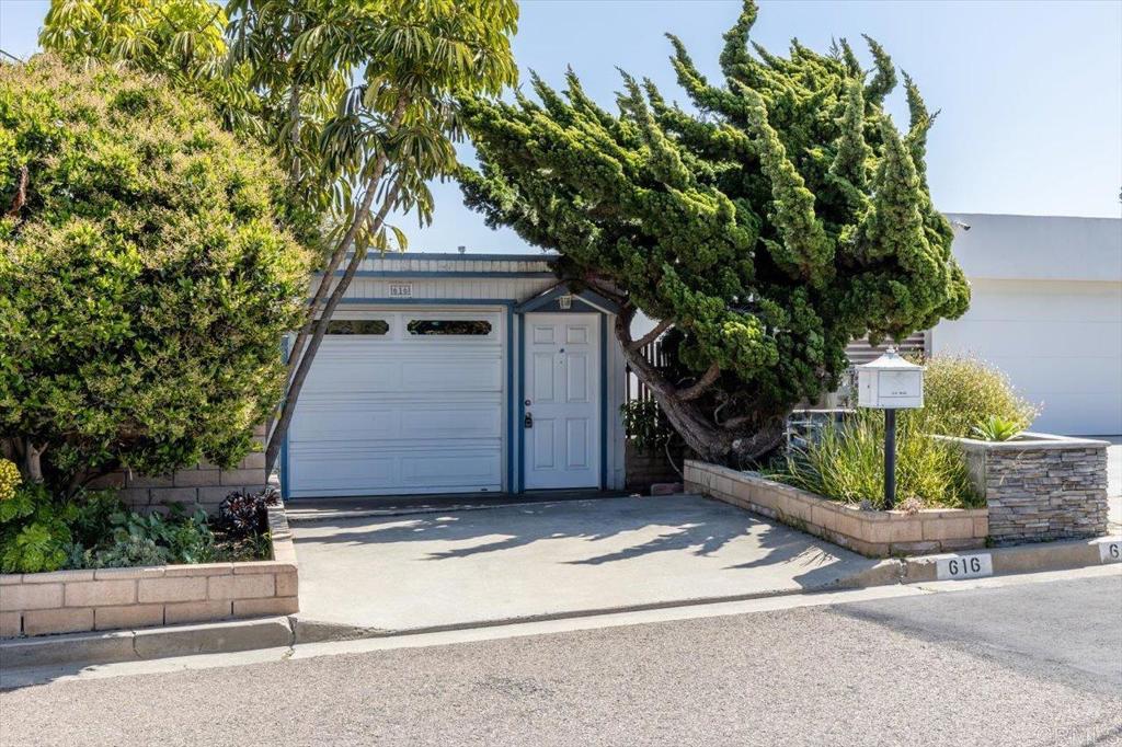 616 Garfield St