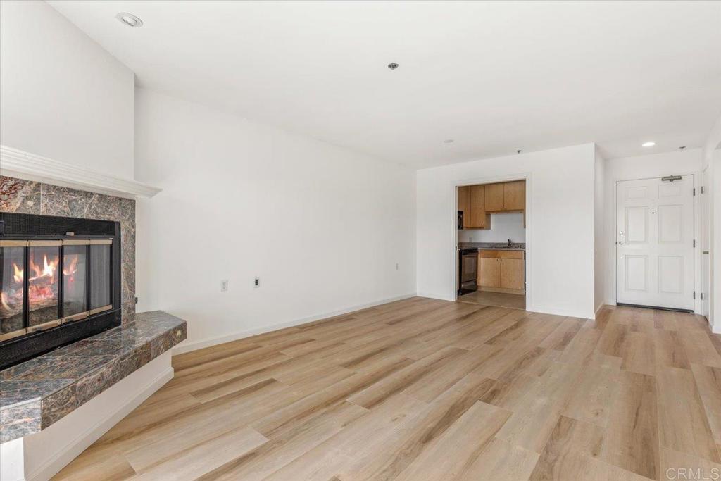 1616 Circa Del Lago C206