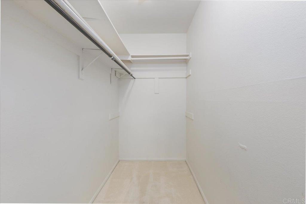 1682 Circa Del Lago A101