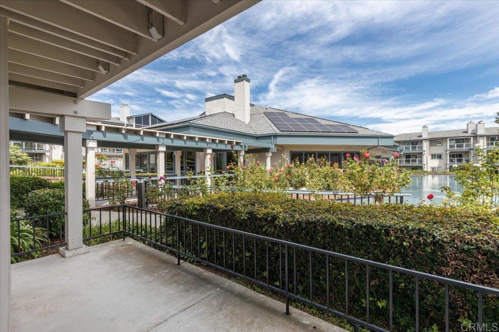 1682 Circa Del Lago A101