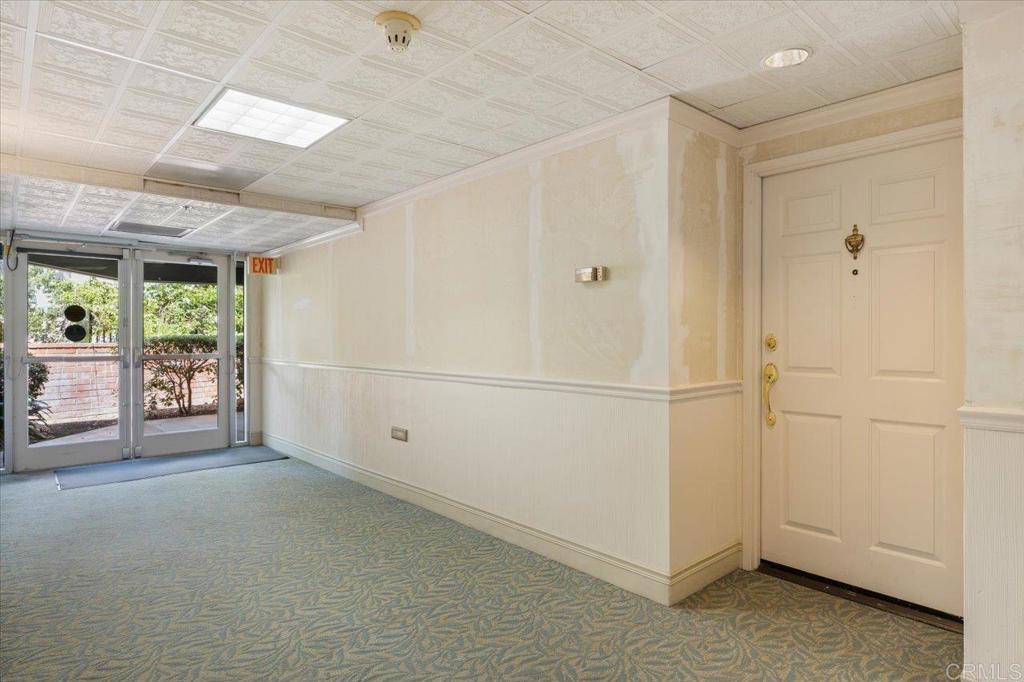 1682 Circa Del Lago A101