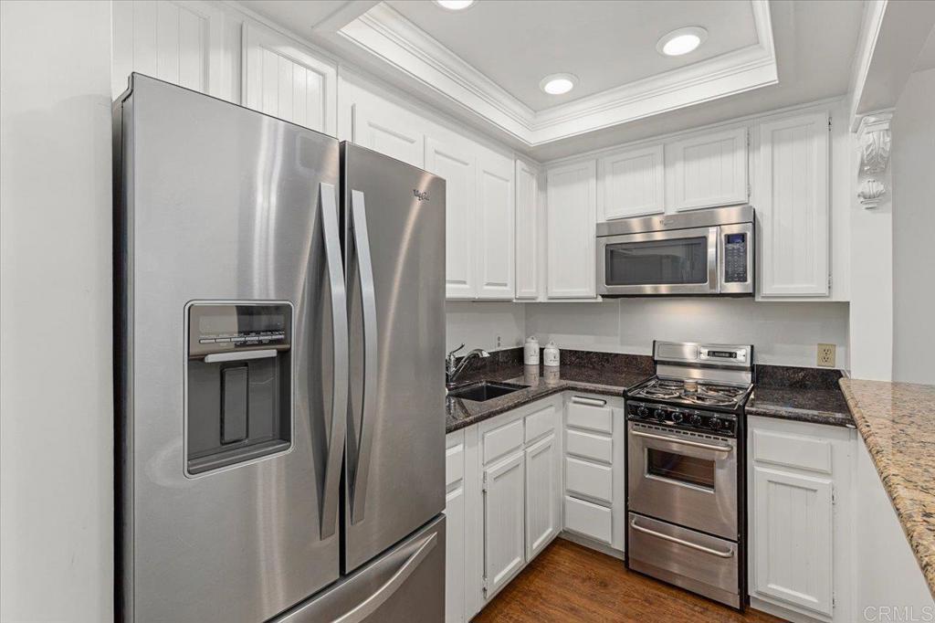 1682 Circa Del Lago A101