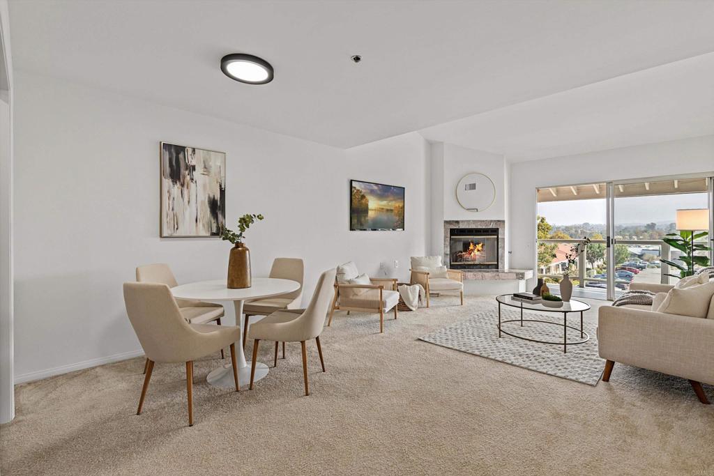 1560 Circa Del Lago D302