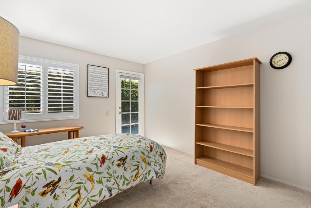 1664 Circa Del Lago E105