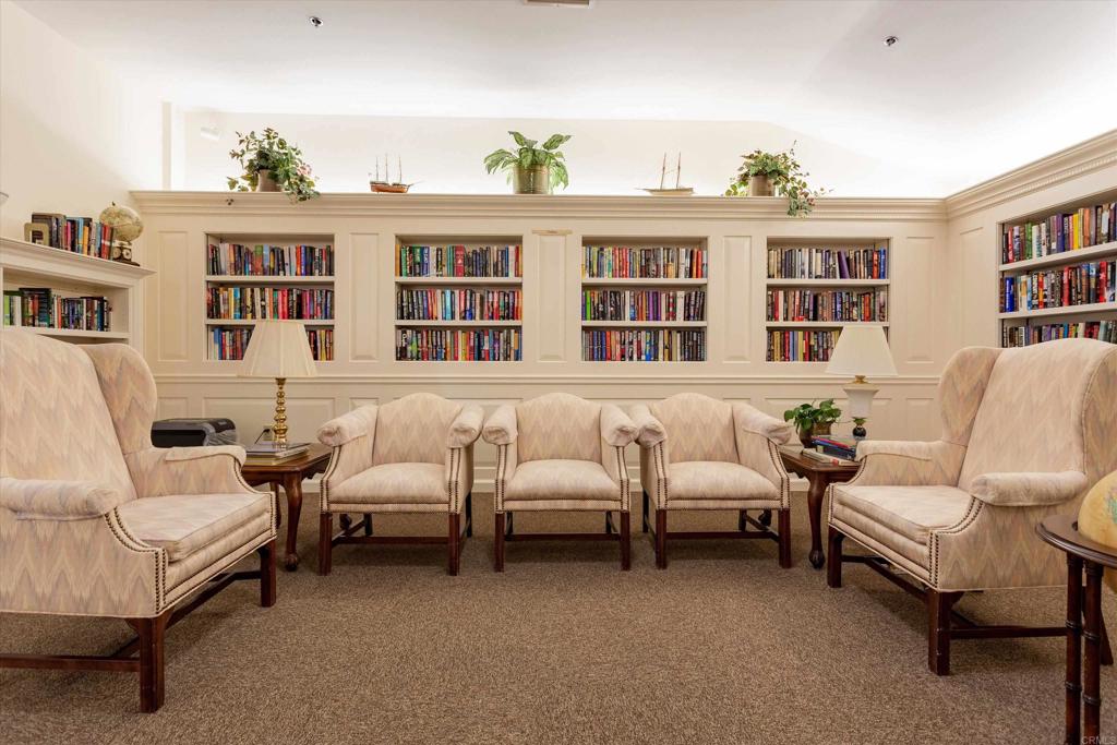 1664 Circa Del Lago E105