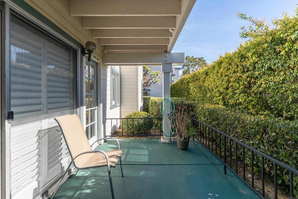 1664 Circa Del Lago E105