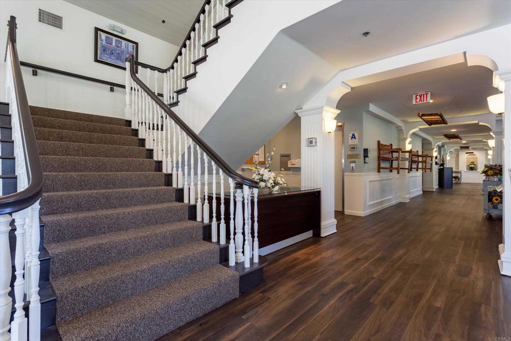 1664 Circa Del Lago E105