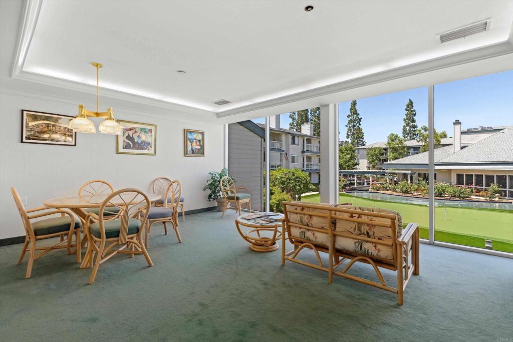 1664 Circa Del Lago E105