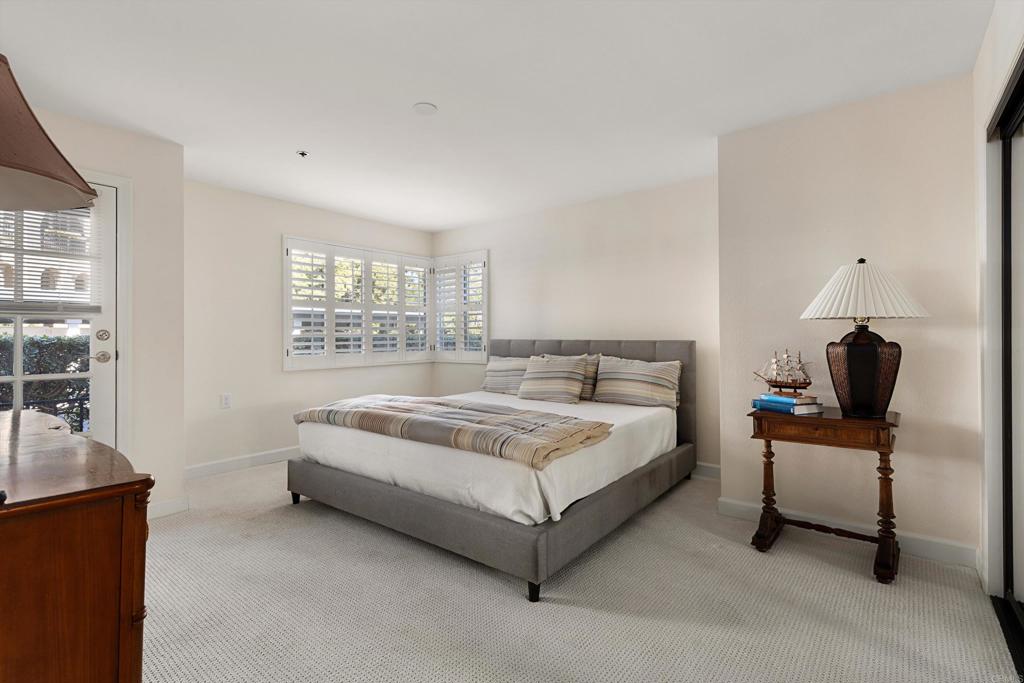 1560 Circa Del Lago D104