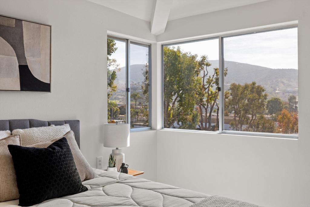 1560 Circa Del Lago D304