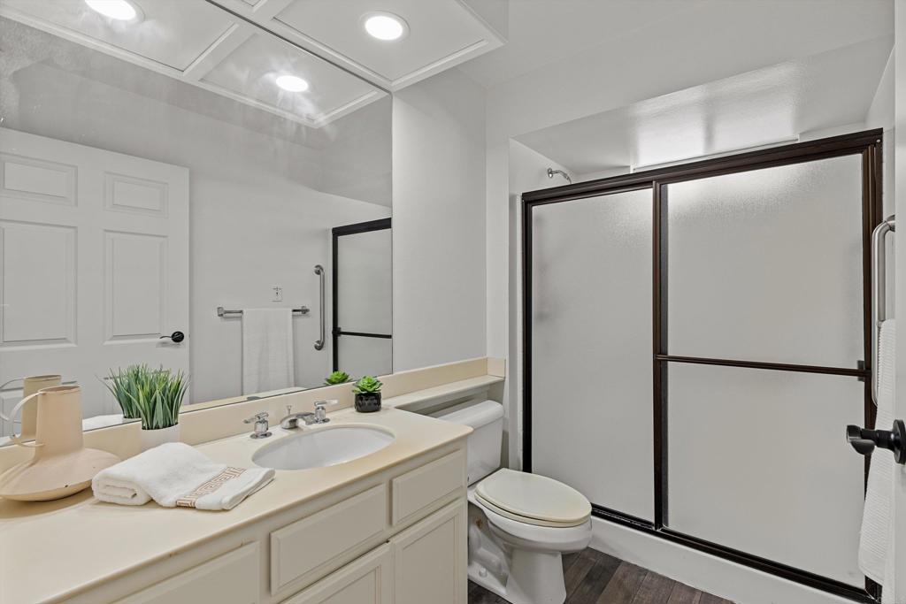 1560 Circa Del Lago D304