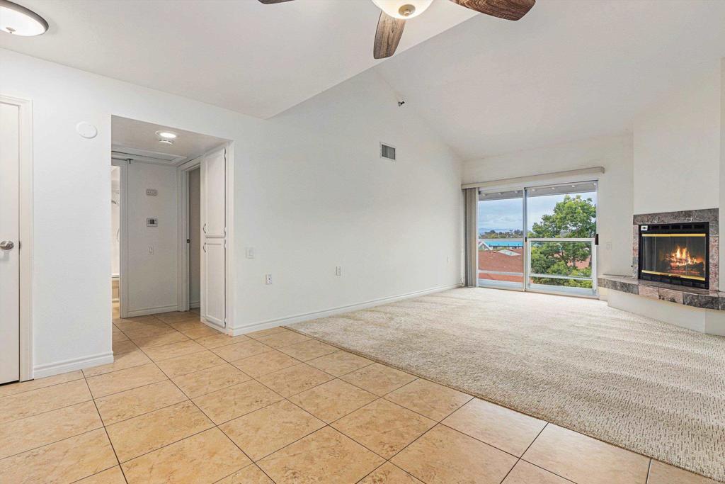 1560 Circa Del Lago D304