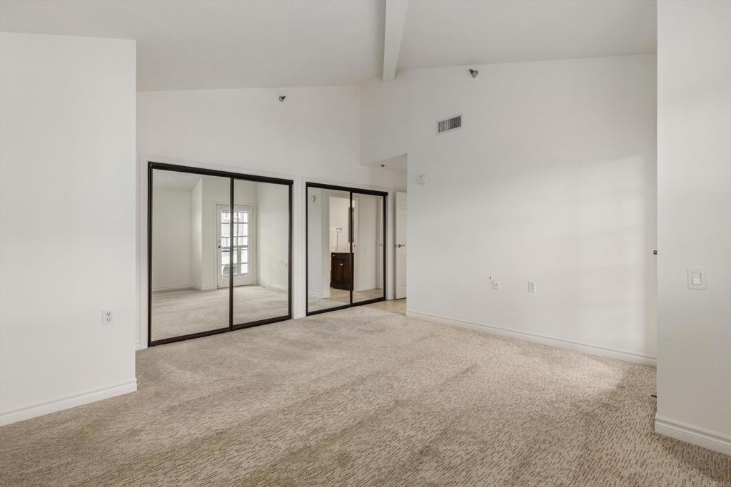 1560 Circa Del Lago D304