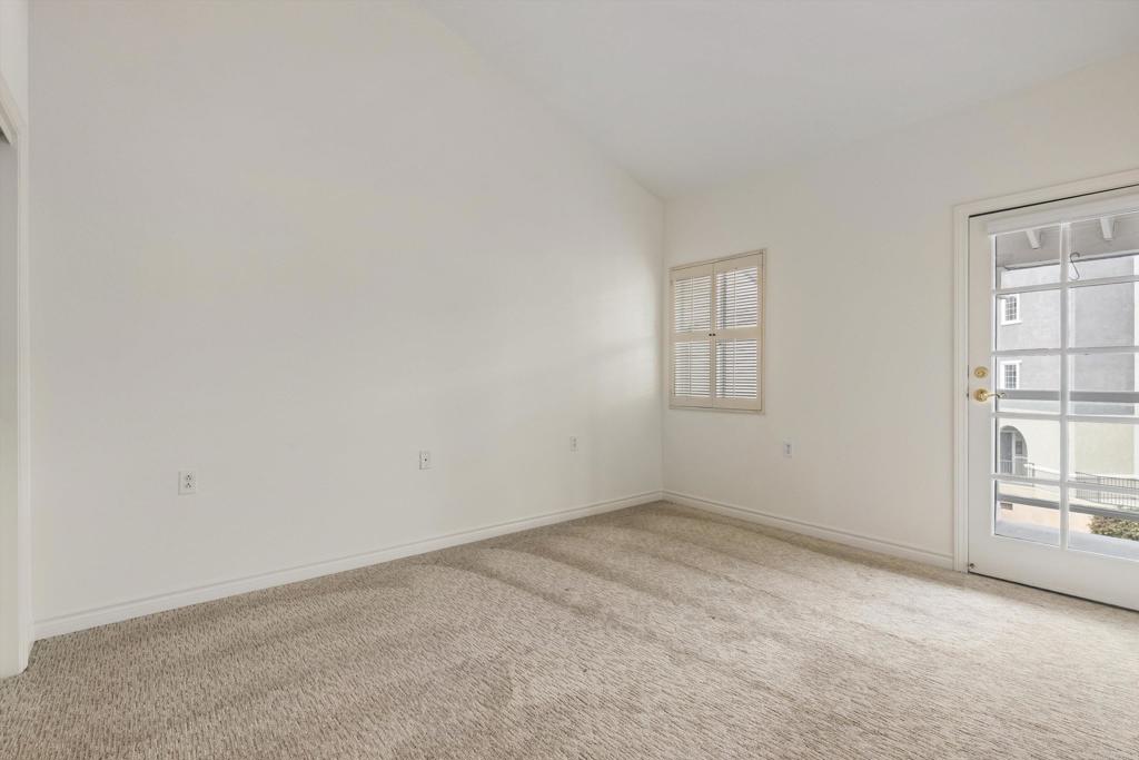 1560 Circa Del Lago D304