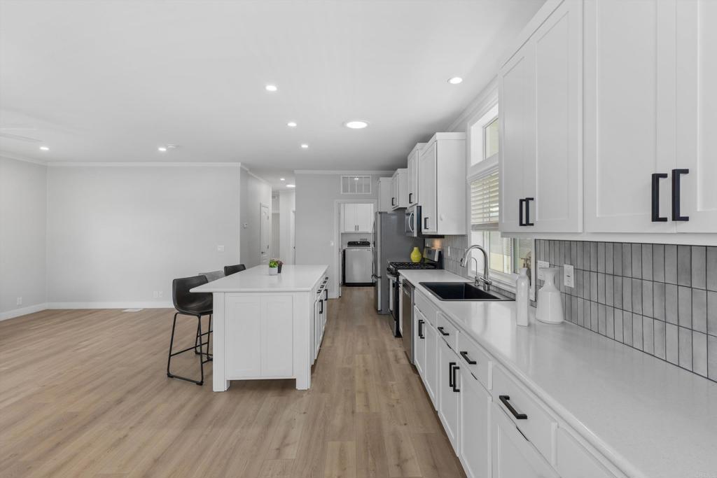 1286 Discovery Street 130
