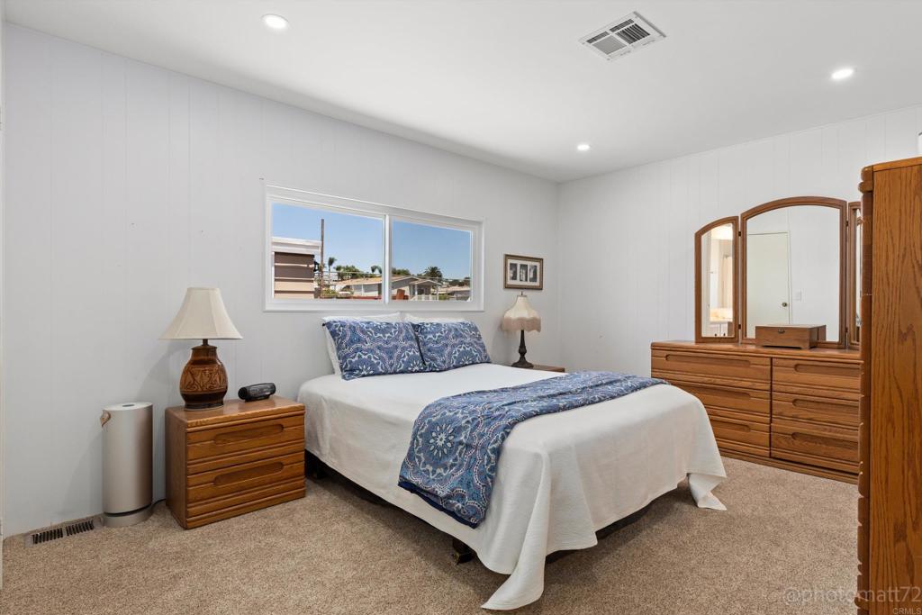 650 S Rancho Santa Fe Road 105