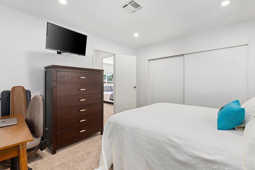 650 S Rancho Santa Fe Road 105