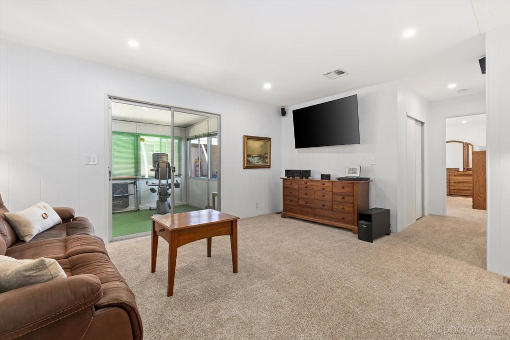 650 S Rancho Santa Fe Road 105