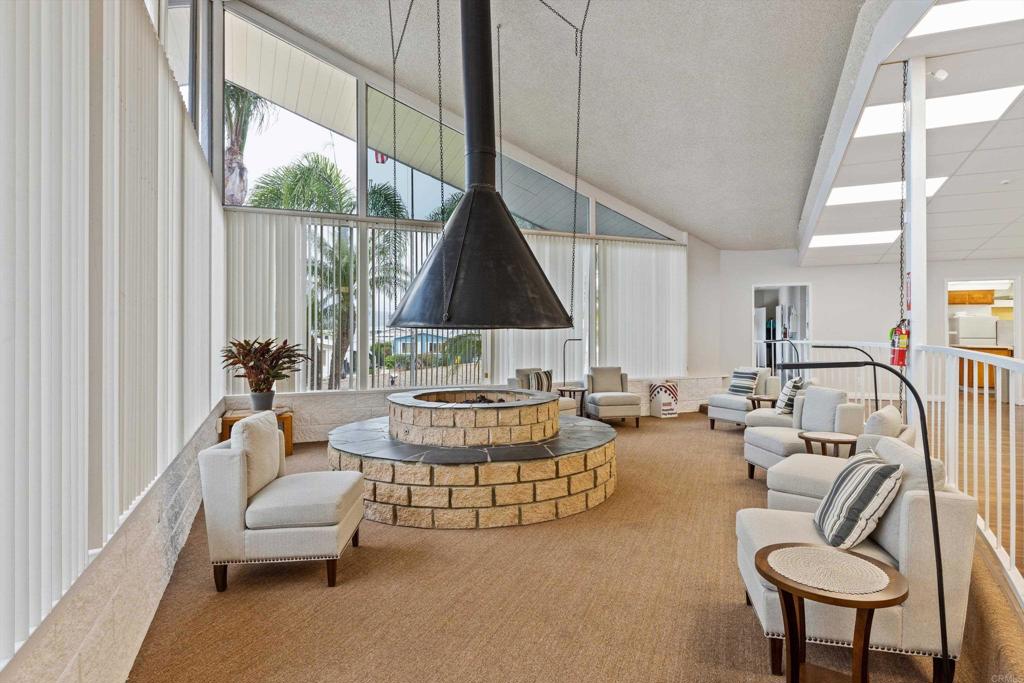650 S Rancho Santa Fe Road 105