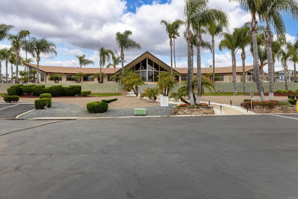 650 S Rancho Santa Fe Road 105