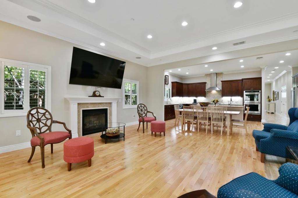 2823 Cardinal Lane