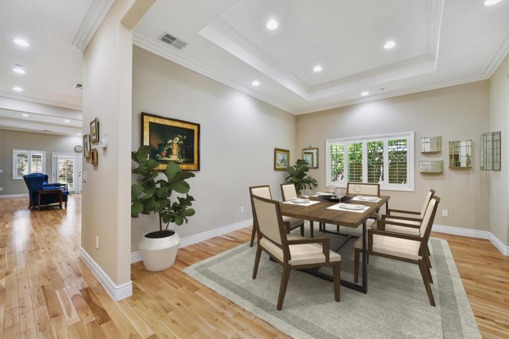 2823 Cardinal Lane