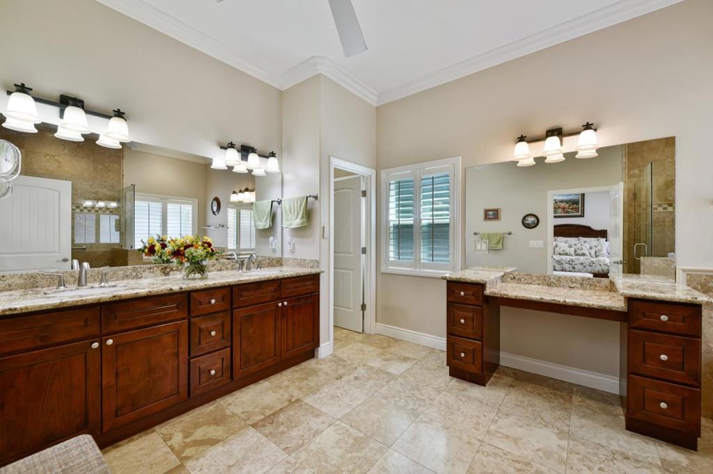 2823 Cardinal Lane