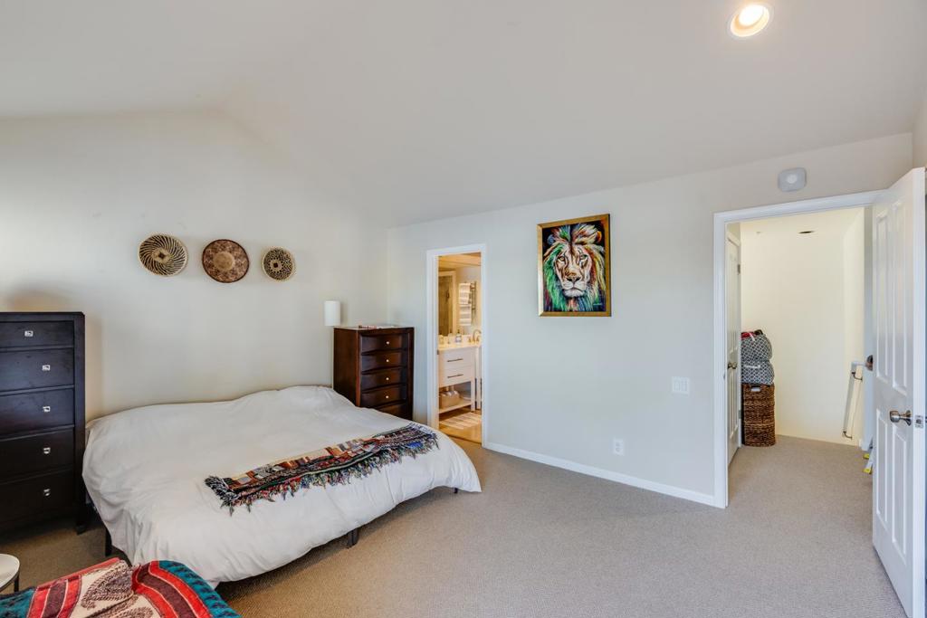 702 Mendocino Way