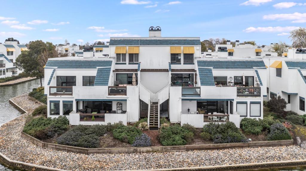 604 Portofino Lane