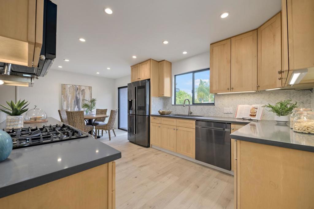 776 Bain Place