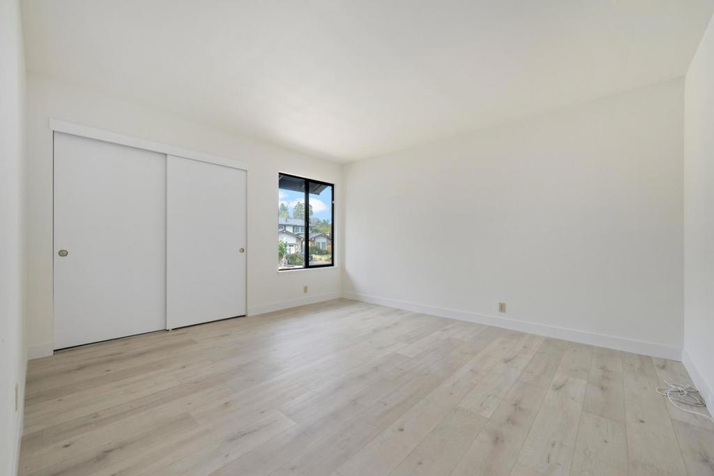 776 Bain Place