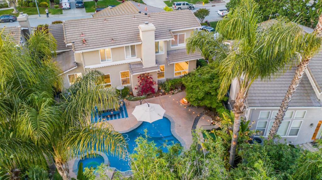 2530 Magnolia Way