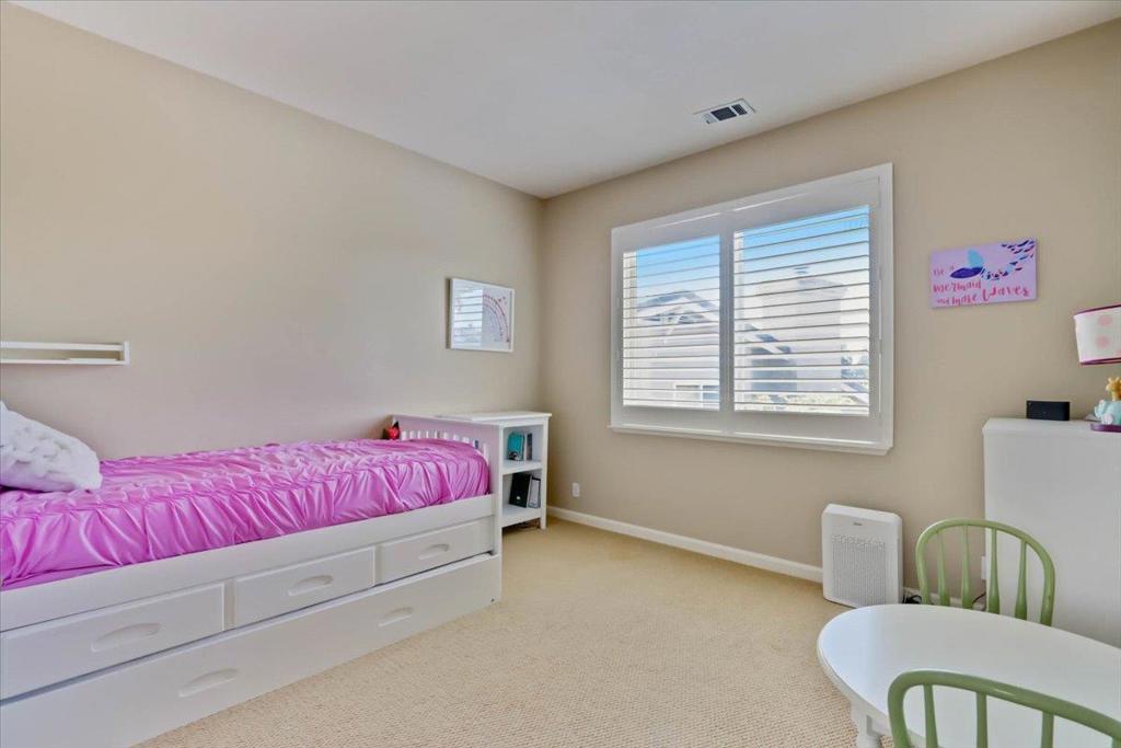 2530 Magnolia Way