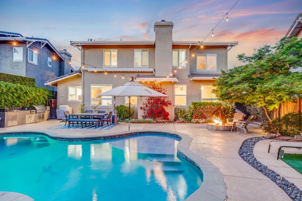 2530 Magnolia Way