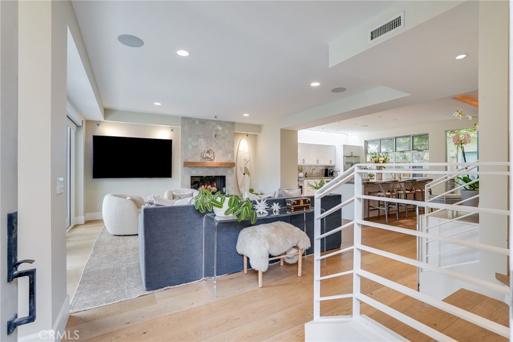 505 Poinsettia Avenue