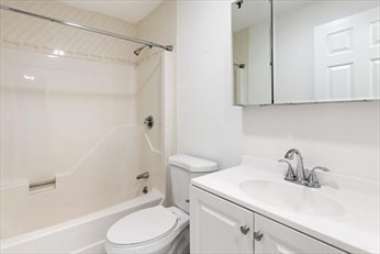 3920 Mystic Valley Pkwy # 1121